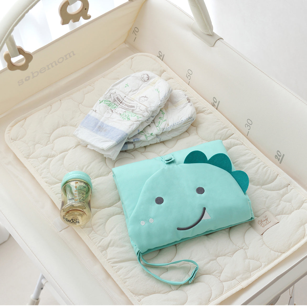 韓國製防水外出換片墊  Waterproof Diaper Pad