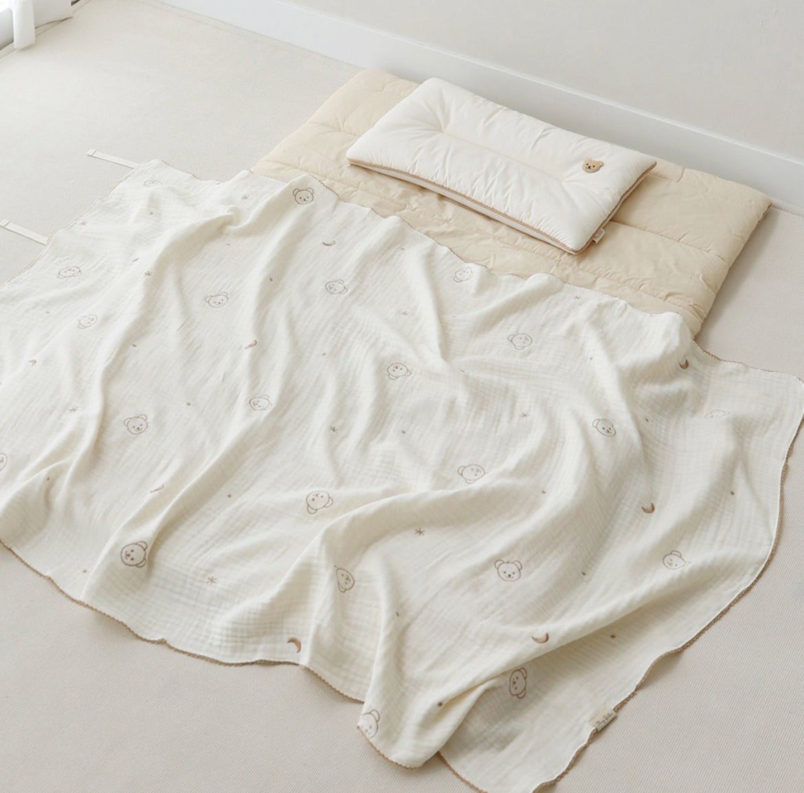 熊熊兔兔莫代爾三重紗柔軟被 ￼Modal Triple Layers Gauze Blanket