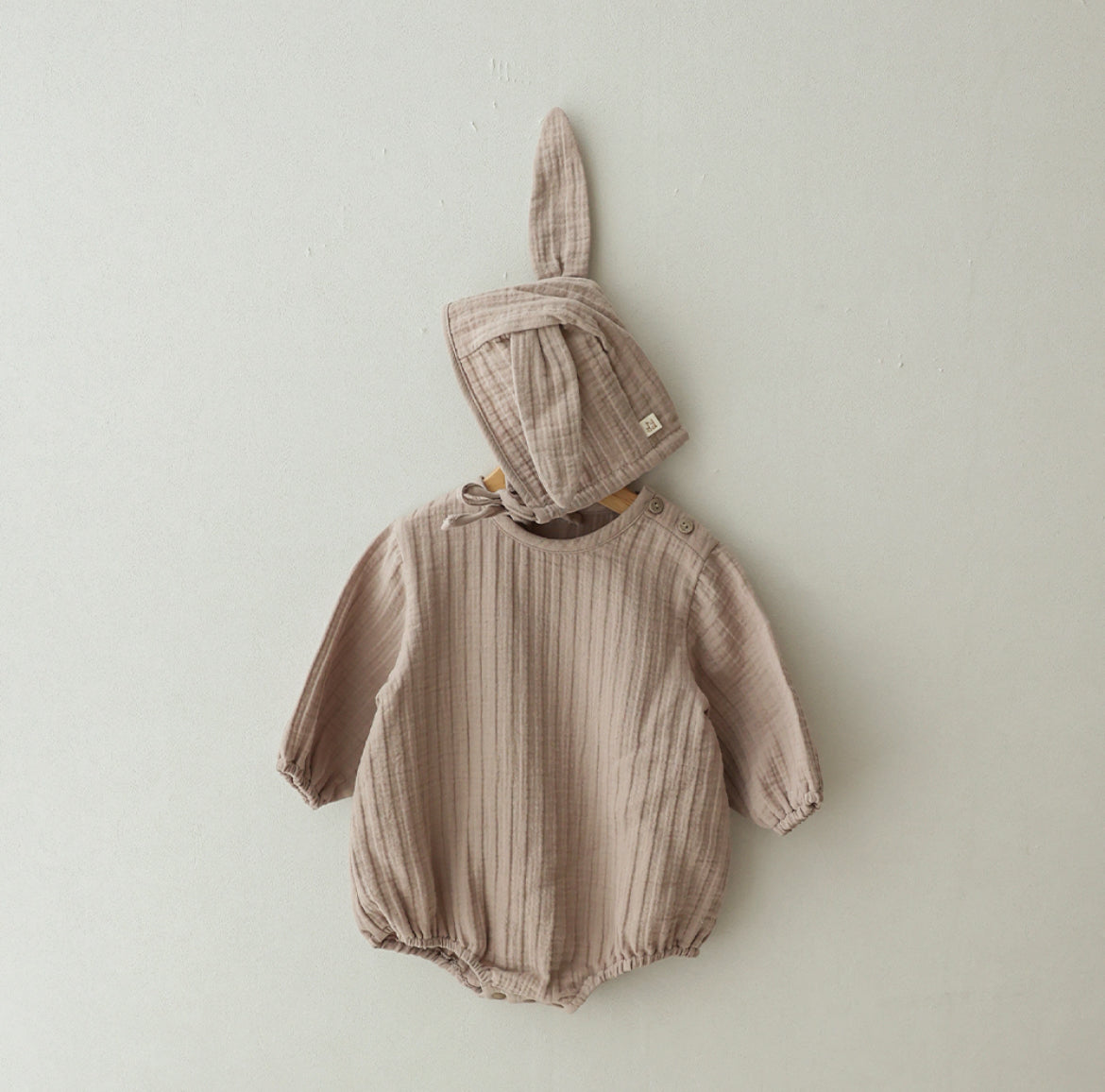 兔兔二重紗棉連身衣套裝 Coco Baby Body Suit Set (兔兔帽+連身衣)