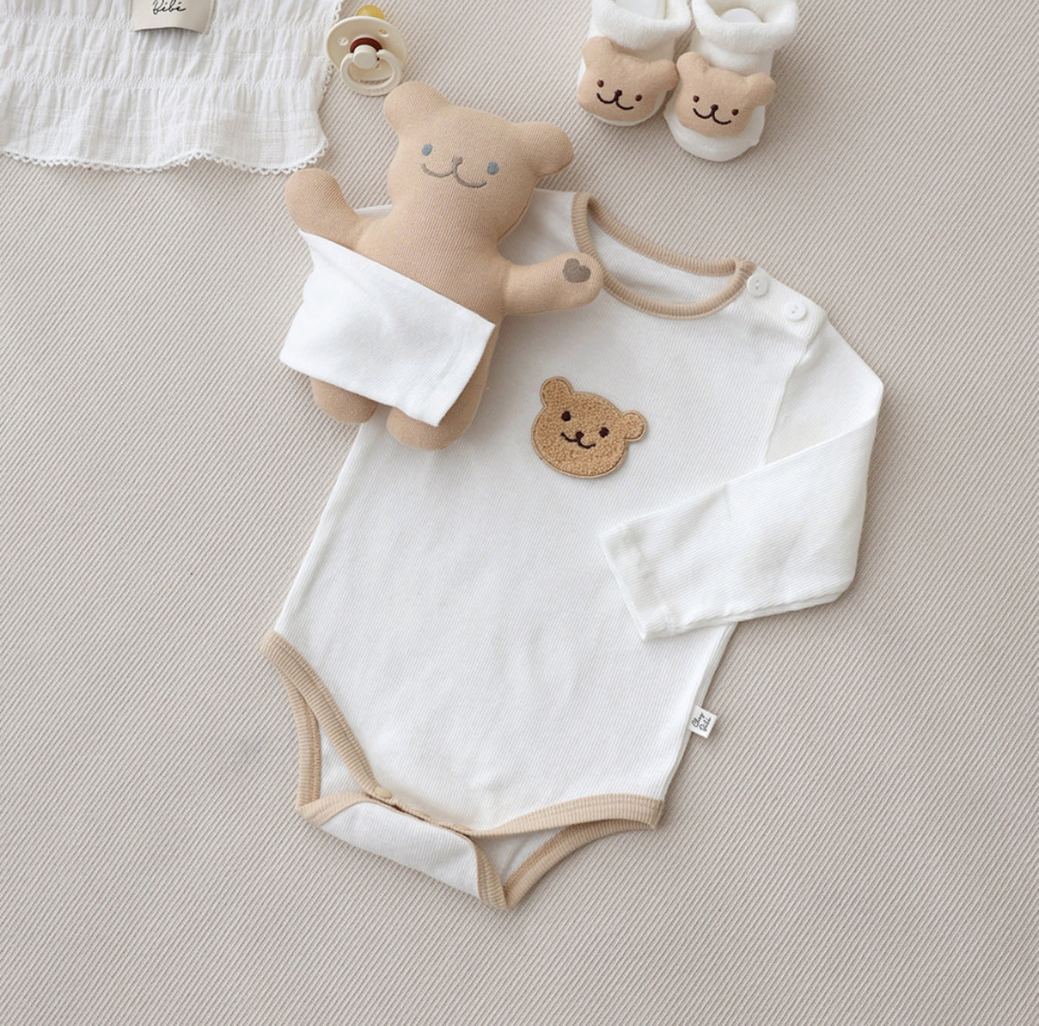 韓國製柔軟嬰兒連身衣包屁衣 Long sleeve Soft Baby Bodysuit